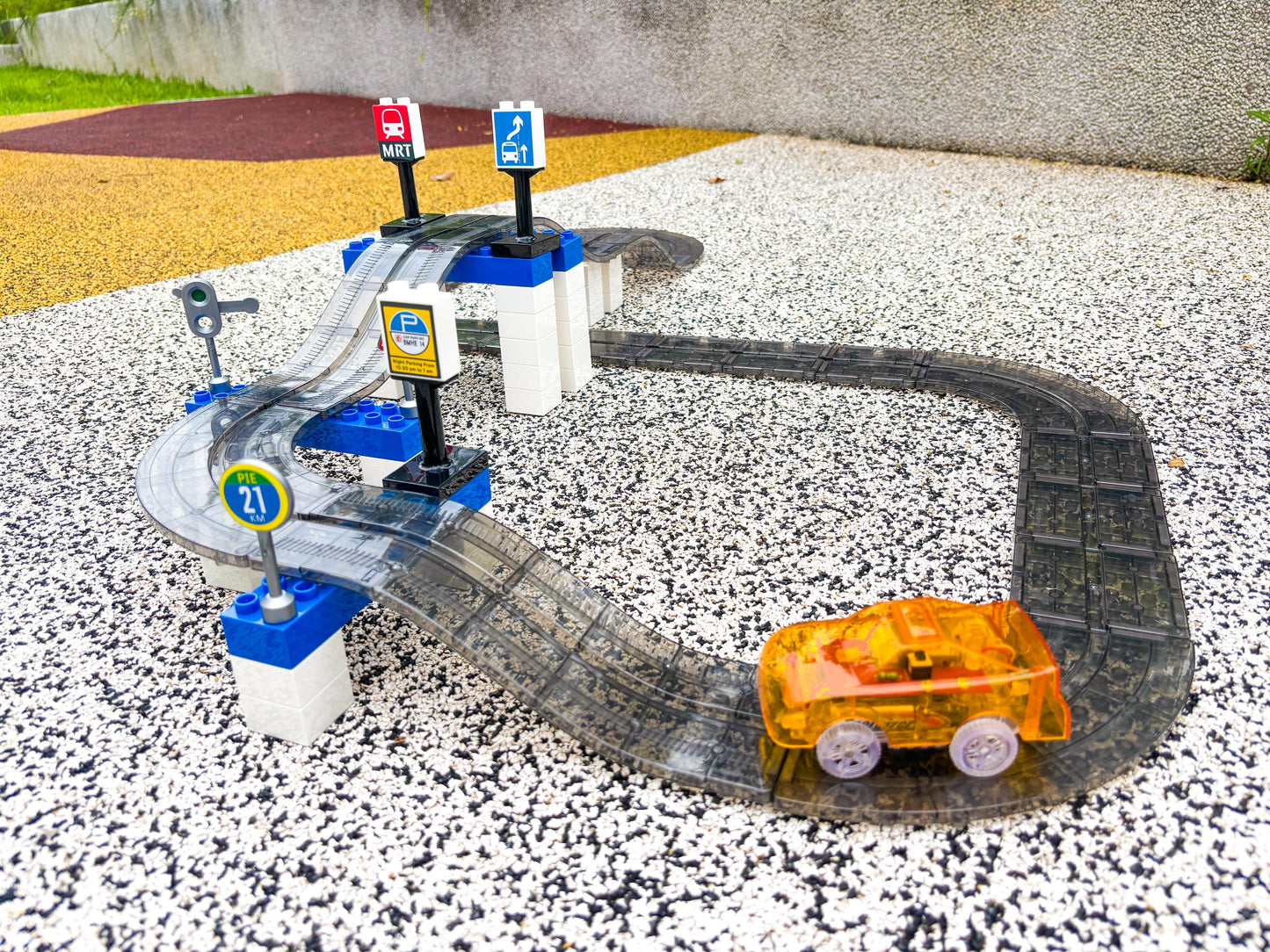 PREORDER [ETA End Aug] - 35 PCS VROOM CAR™️ CITY - MAGNETIC BRICK CAR SET